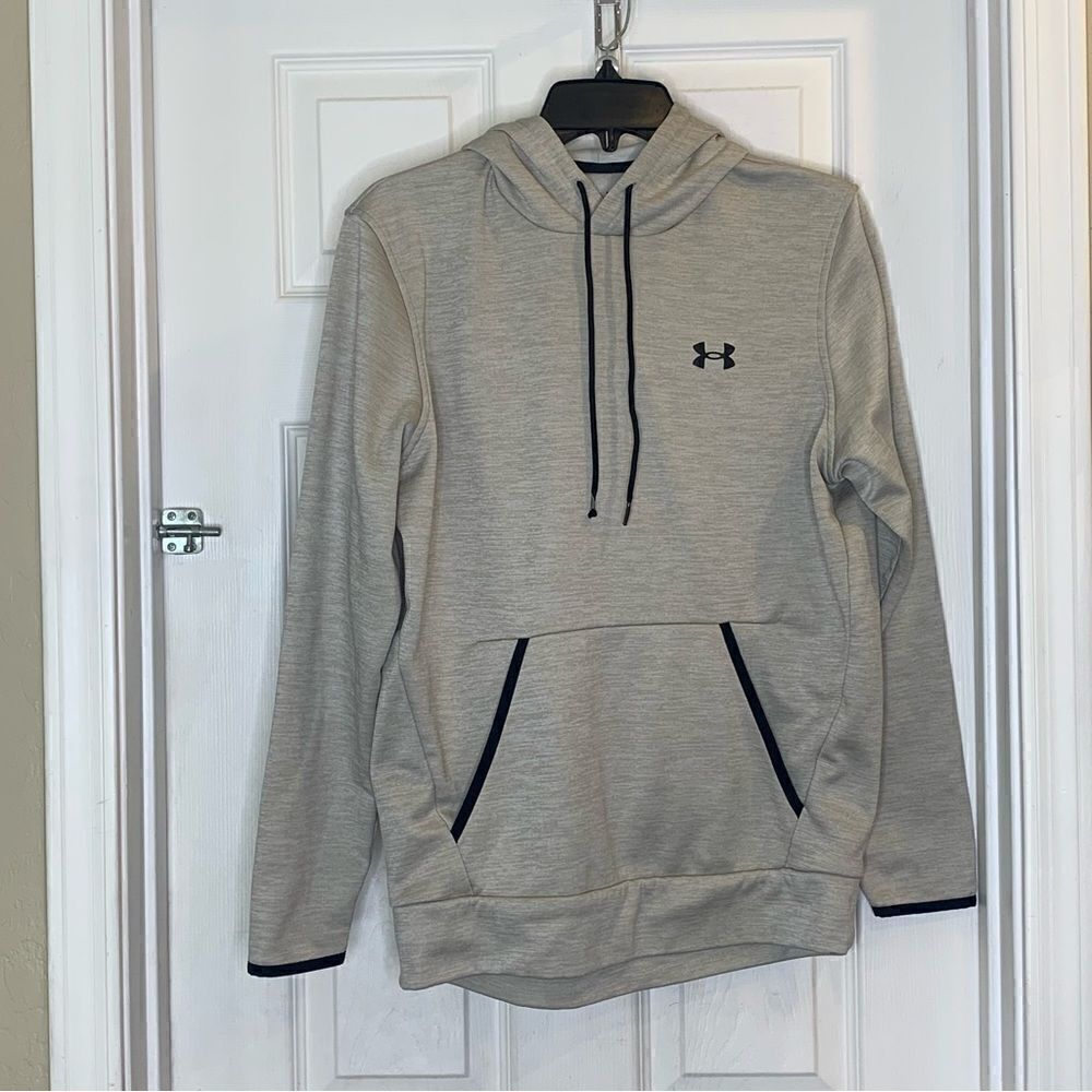 Under Armour Loose Hoodie Heather Cream/Beige with Black trim Size Small